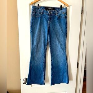 Grane Juniors Medium Wash Boot Cut Jeans Size 9